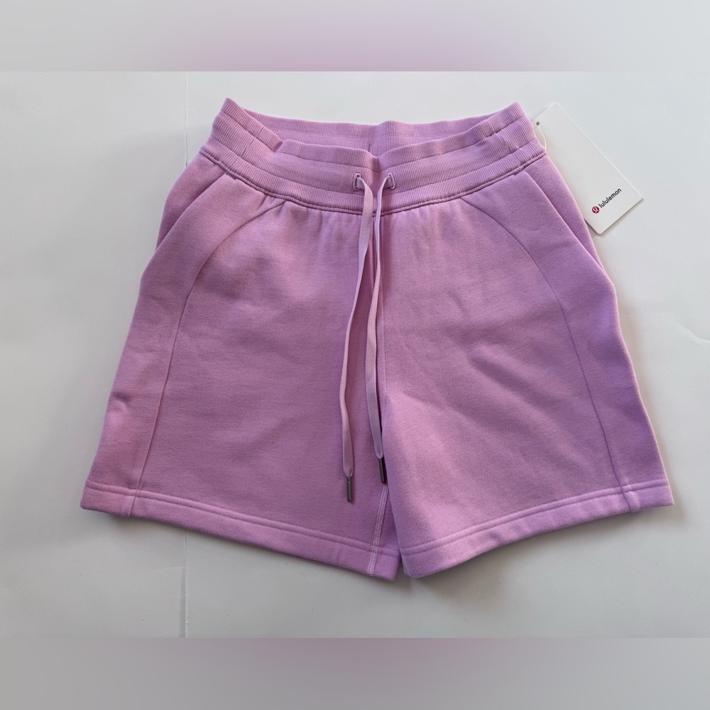 Lululemon Scuba High-Rise Short 5”